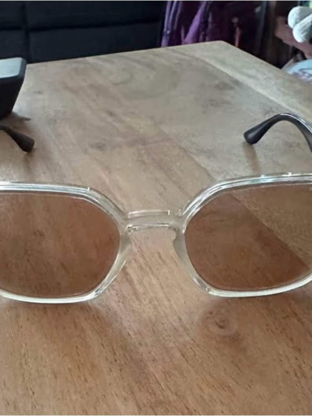 Ray-Ban 4361 ladies sunglasses still has tags brand new